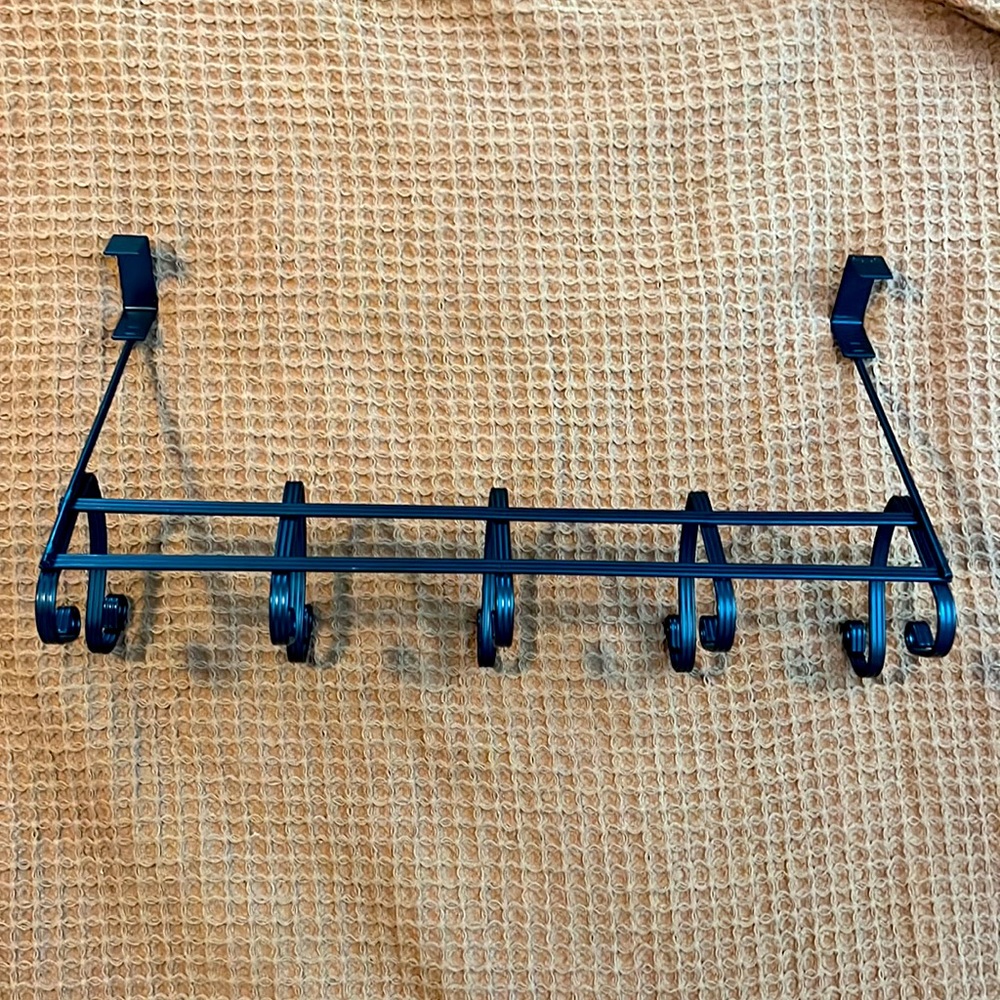 Over Door Hanging Rack - Picture 4 of 4
